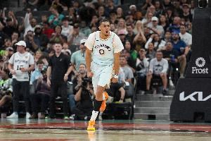 凯尔登-约翰逊从今天开始有资格提前续约 最多能签3年7938万