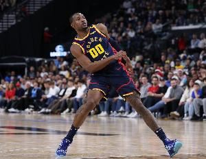 湾区名记：勇士今夏0操作是因为被库明加拖住了