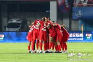 河南俱乐部酒祖杜康1-1梅州客家 阿奇姆彭头球破门