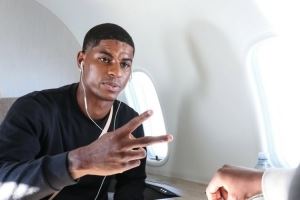 马卡：巴萨刻意隐藏拉什福德，自他抵达后媒体拍不到任何清晰照片