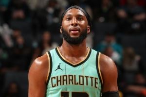 火箭签奥科吉有补贴78万刀😁联盟自己推出的福利自己买单