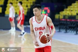 周琦：我们当然需要王俊杰 但我们更需要高诗岩