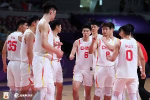媒体人：难以想象中国男篮已经十年没有进入亚洲四强了