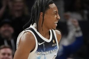 森林狼今日大胜广州龙狮60分 创队史季前赛净胜分纪录