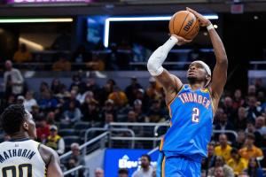 相差22个~亚历山大今日仅4罚即砍30+4+5 上一场激战双加时获26罚