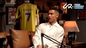 遭遇摩根逼问😂C罗：阿森纳可能夺冠...好吧阿森纳今年能夺冠！